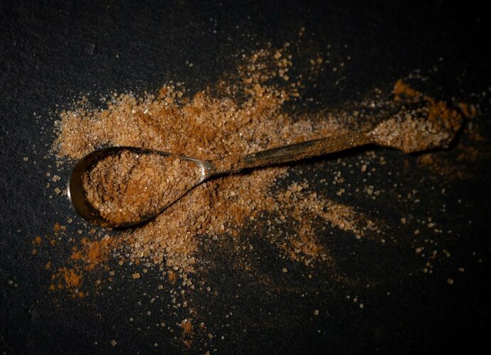 Domowy cukier cynamonowy