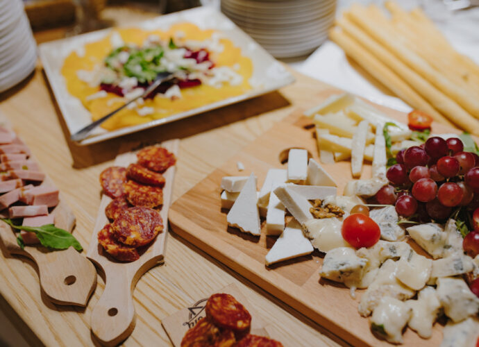 Organizacja przyjęcia - dania z kateringu