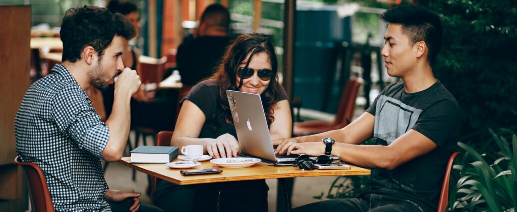 Obcokrajowcy w Polsce