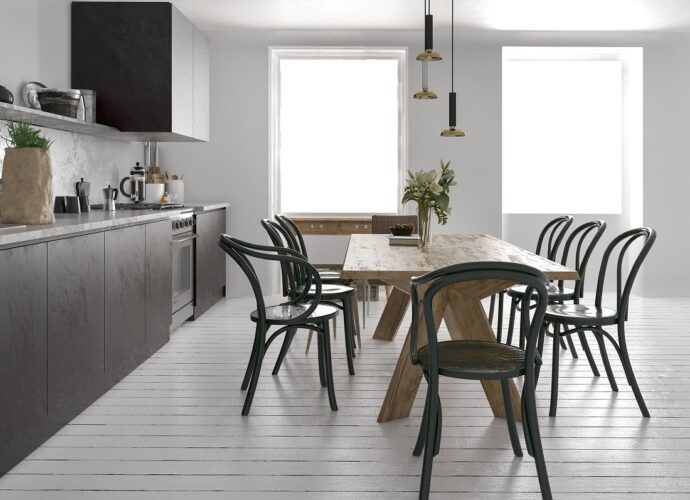 Nowoczesna jadalnia ze stołem z jasnym blatem