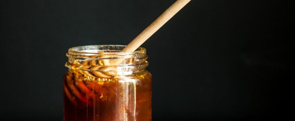Miód tupelo w słoiku - wyjątkowy miód z Ameryki Północnej