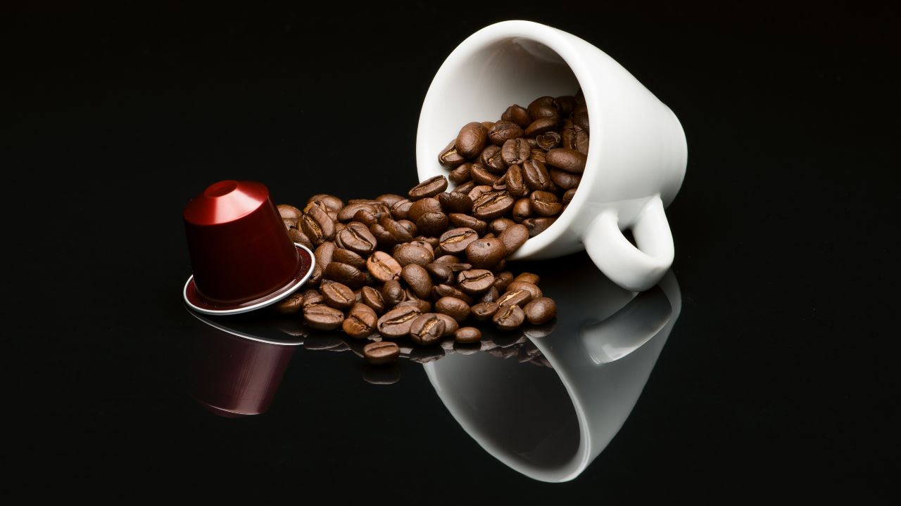 Kawa ziarnista i kawa w kapsułce