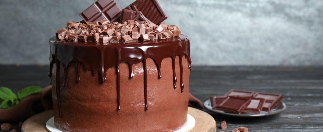 Tort czekoladowy