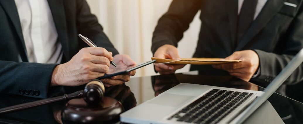 Jak odzyskać opłatę likwidacyjną z polisolokaty