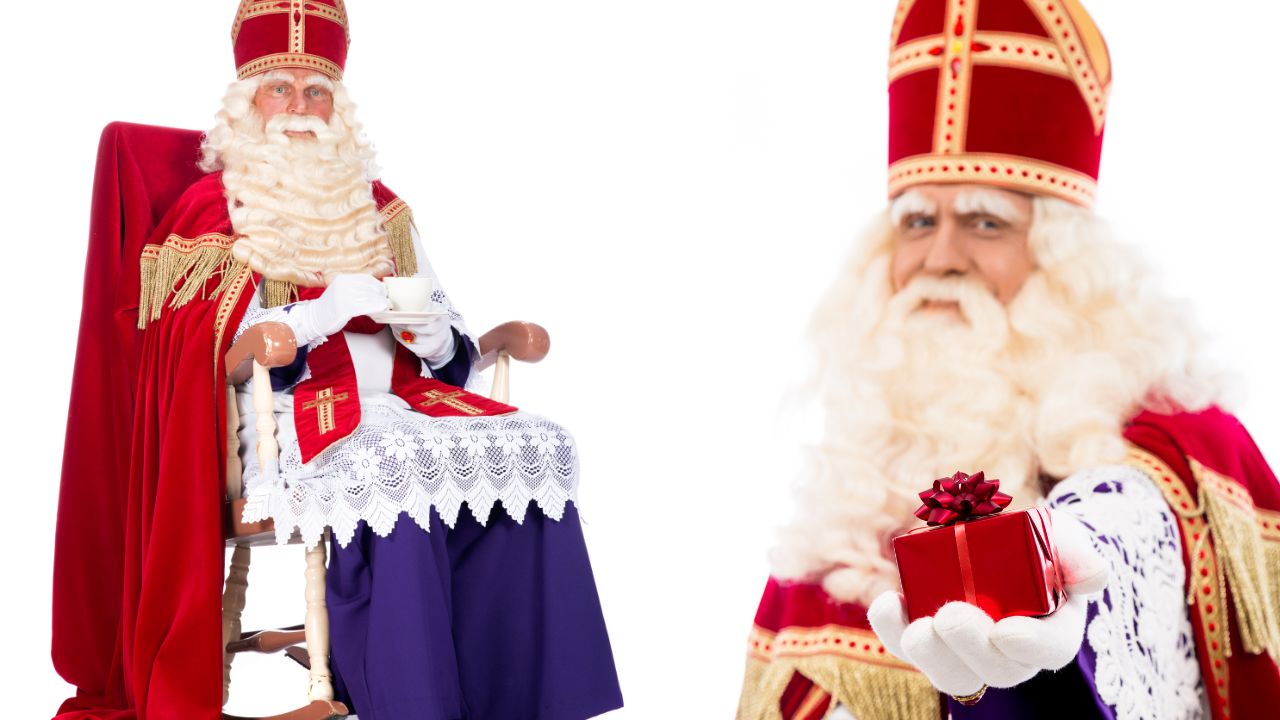 Holenderski Święty Mikołaj, czyli Sinterklaas w stroju biskupa 