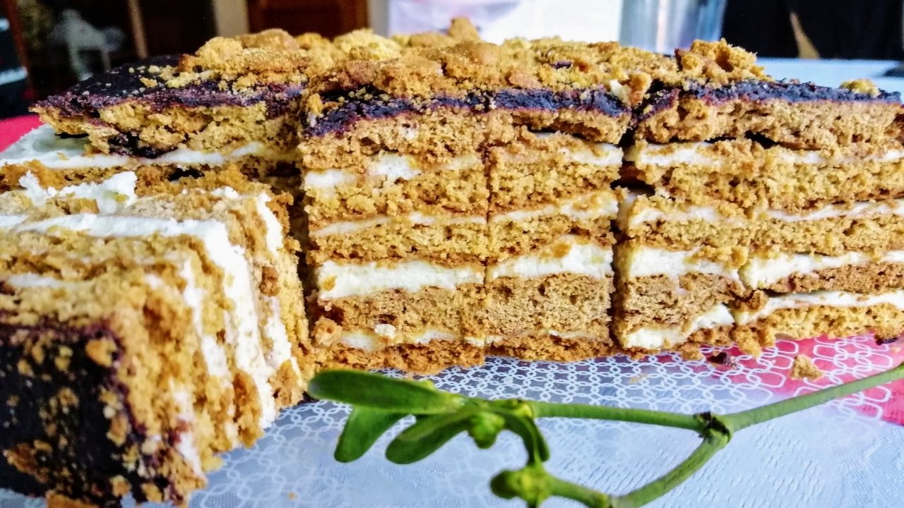 Tradycyjny miodownik na Boże Narodzenie