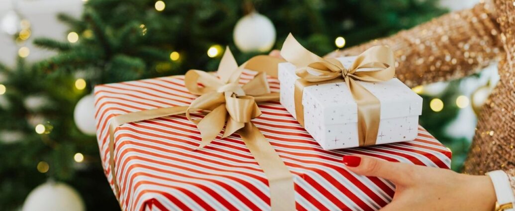 Jak przygotować oszczędne święta?