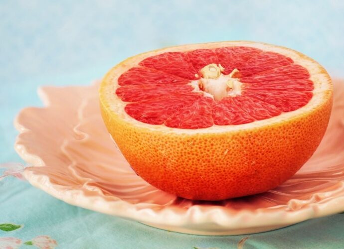 Kto nie powinien jeść grejpfrutów?