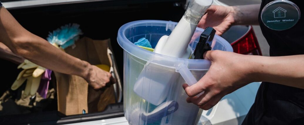 Jakie są zalety korzystania z usług zewnętrznych firm sprzątających? Sprawdź!