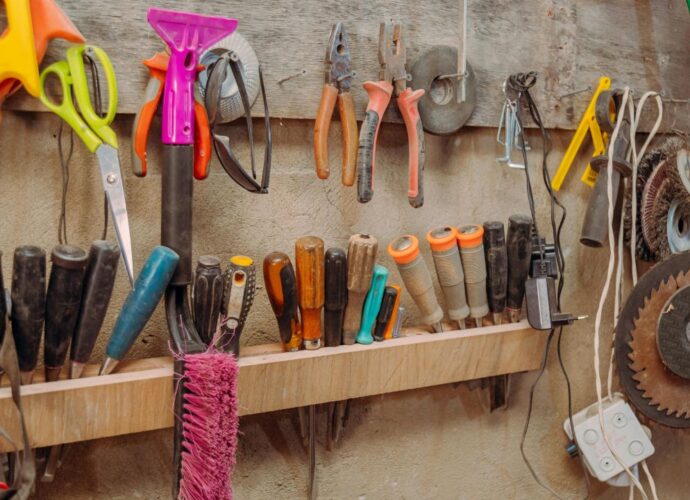 Sprawdź, w jakie maszyny warto zainwestować do każdego warsztatu!