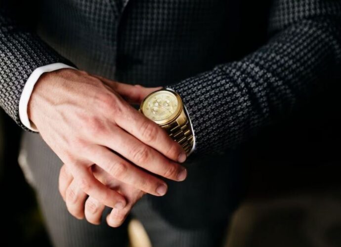 Zegarki to znacznie więcej niż tylko narzędzia do mierzenia czasu. Dla wielu osób stały się one symbolem luksusu, statusu i prestiżu