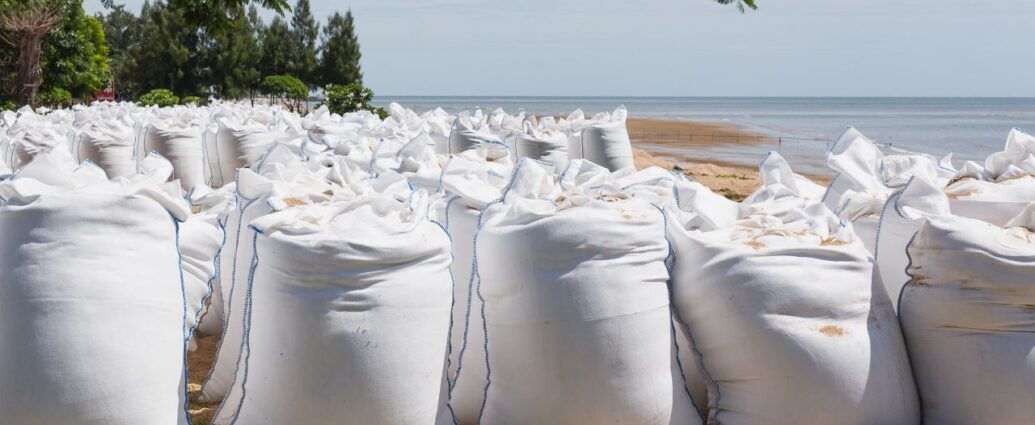 Worki big bag na plaży