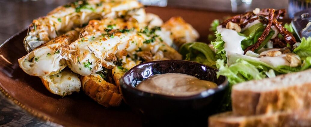 Danie na kolację z cateringu