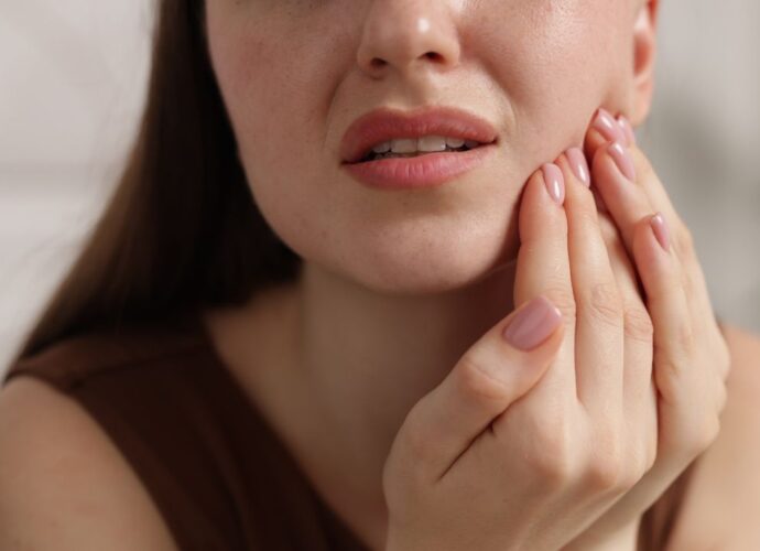 Leczenie kanałowe ból zęba nocą