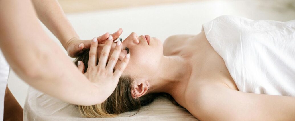 Profesjonalny masaż twarzy