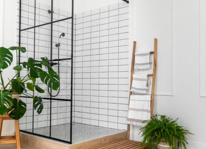 Jak wybrać i zamontować baterię prysznicową podtynkową