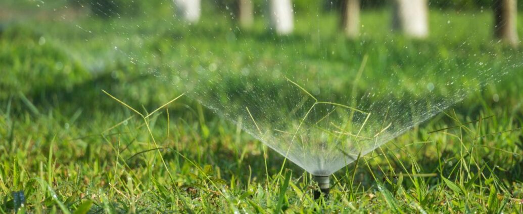 Efektywne nawadnianie ogrodu – technologie i sprawdzone rozwiązania